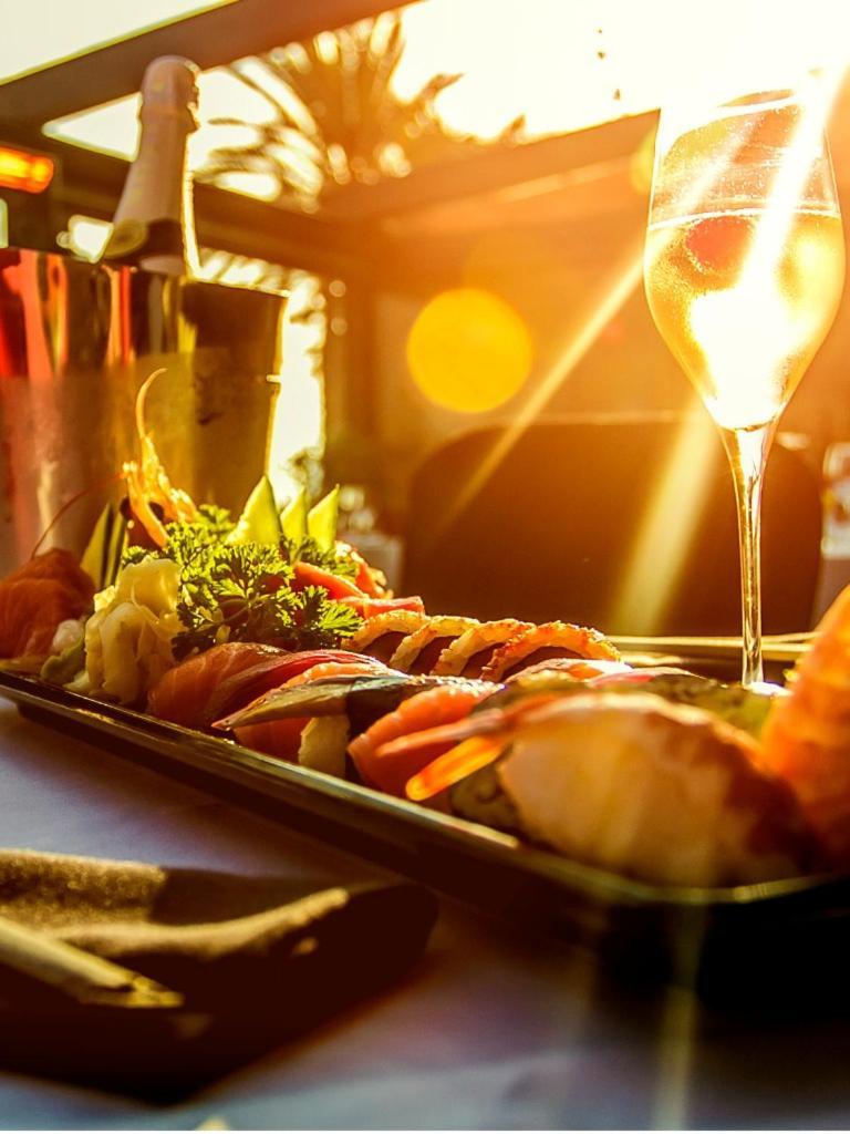 Balcon De Europa Suite ネルハ エクステリア 写真
